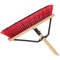 JQ457 Balai-brosse &agrave; manche renforc&eacute;, 18", Moyen, Soies PVC